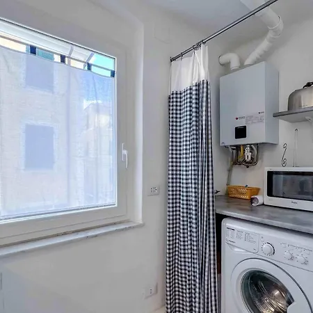 Centralissimo Bilocale A 50 Mt Dal Mare Apartment Varazze